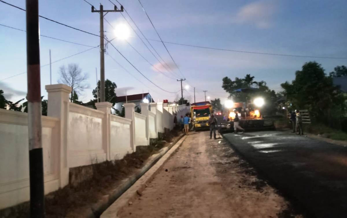 22 tahun nagari aripan menanti jalan aspal diperbaiki