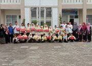 Rajab Berbagi SDN 15 Pulai Anak Aia Bukittinggi,  Siswa Terima Bantuan Perlengkapan Sekolah