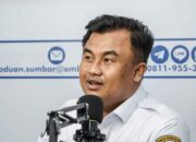 Kembali Torehkan Prestasi, Bupati Sutan Riska Kantongi Penghargaan SPM Award 2022 dari Kemendagri