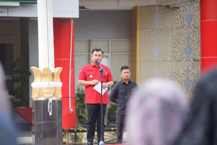 bupati dharmasraya imunisi polio