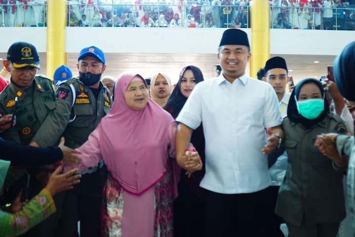 mamah dedeh dharmasraya