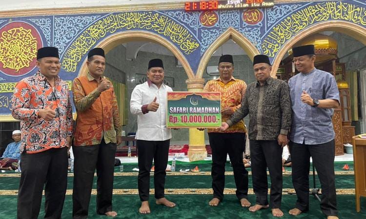 Safari Ramadan Dharmasraya Ade Sudarman