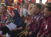 Sutan Riska Ucapkan Terima Kasih Kepada Tri Rismaharini