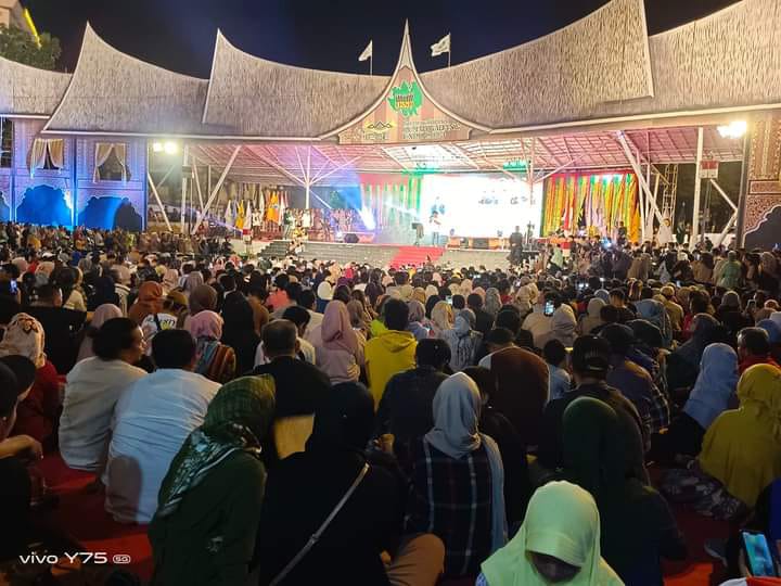 perantau minang batam kecewa gubernur sumbar