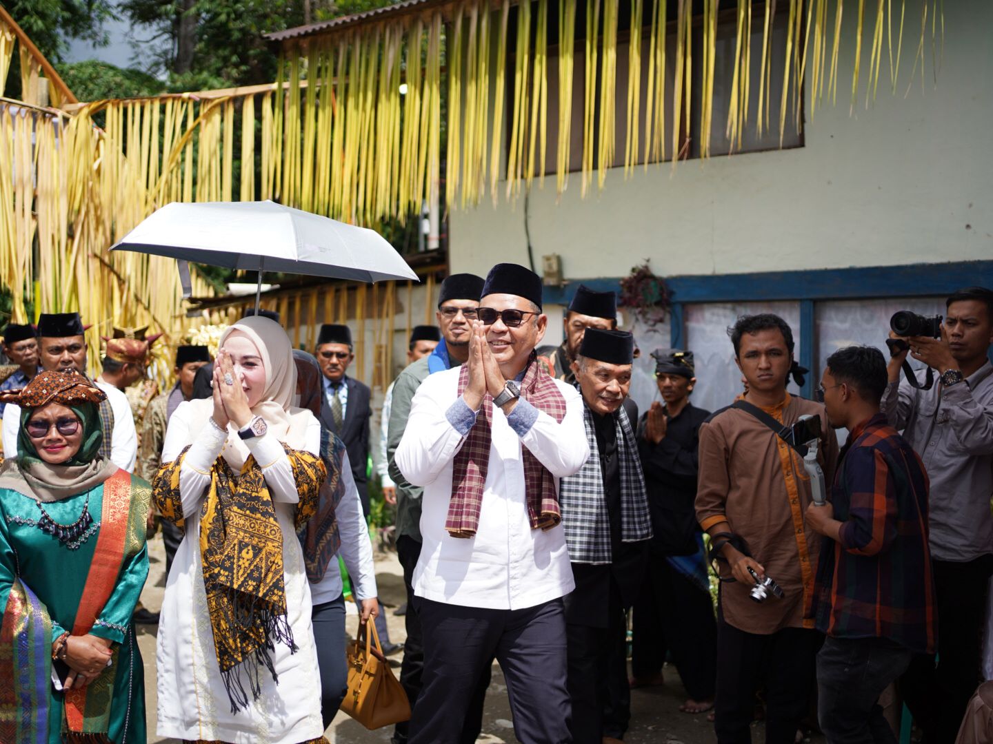 nama bupati solok tipu warga