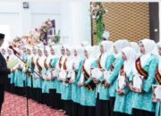 Wali Kota Bukittinggi Wisuda 477 Peserta Sekolah Keluarga