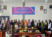 Dosen Universitas Fort de Kock Gelar PKM di Puskemas Lasi