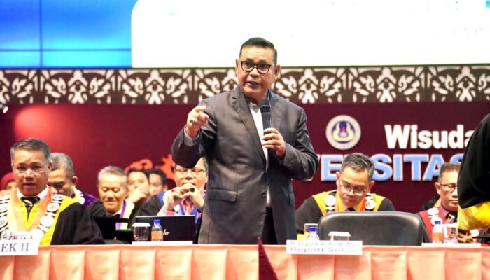 Epyardi Asda Sebut Tiga Nama yang Diinginkan Jadi Wakilnya di Pilgub Sumbar