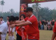 Bupati Tutup Turnamen Sepakbola di Nagari Ampalu
