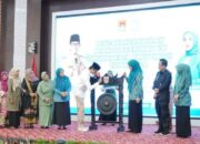 TP PKK Bukittinggi Canangkan Bulan Bhakti Dasawisma VIII Tahun 2024