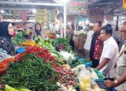 TPID Bukittinggi Monitoring Harga Pasar Jelang Idul Fitri 1445 H