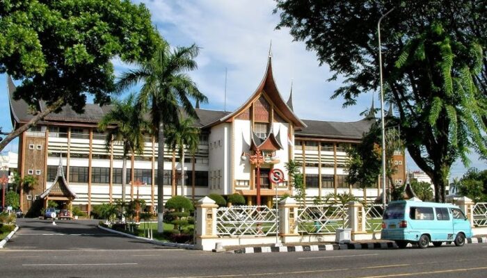 Ini dia Kriteria Gubernur yang Tepat untuk Sumbar