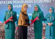 Emiko Raih Penghargaan Tertinggi Manggala Karya Kencana di Semarang