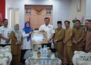 Pemkab Dharmasraya Terima Penghargaan dari BPJS