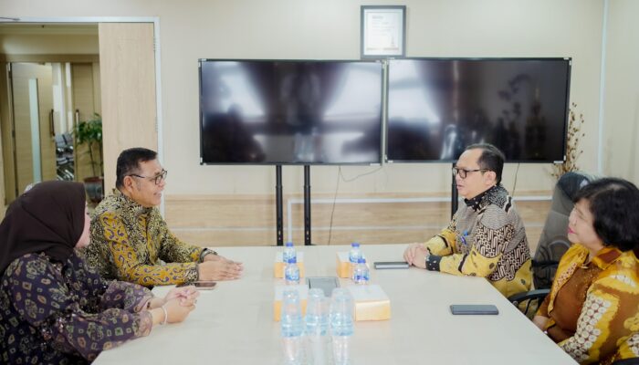 Gerak Cepat Bupati Solok Epyardi Asda, Temui Kemenperin, Carikan Solusi Hilirisasi Tomat