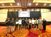 Bawaslu Sumbar Gelar Pelatihan PSAP, Sejumlah Panwaslu di Pesisir Selatan Diganjar Penghargaan