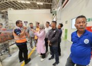 Dikunjungi Mitra, Pabrik AQUA Solok Produksi Air 100% Murni Tanpa Tersentuh Tangan