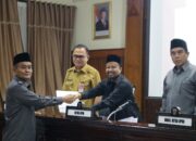 Pemko dan DPRD Kota Bukittinggi Tandatangani Nota Kesepakatan bersama KUA – PPAS Tahun Anggaran 2025
