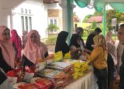 TP-PKK Pesisir Selatan Gelar Pasar Murah Ramadan, Warga Antusias Borong Sembako