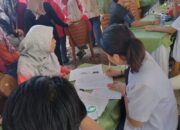 Warga Serbu Layanan Kesehatan Gratis di Car Free Day Carocok Painan