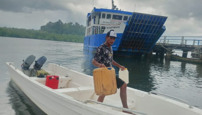 BBM Menghilang di Mentawai, Penghidupan Masyarakat Terganggu