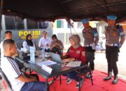 Polres Pessel Gelar Pelayanan SIM, SKCK, dan Pemeriksaan Kesehatan Gratis di Pantai Carocok