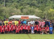 Liga Gor U-15 Pessel Resmi Dibuka, Lisda Hendrajoni Lakukan Tendangan Pertama
