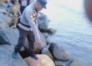 Identitas Mayat Pria di Batu Grib Pantai Pasir Putih Kambang Terungkap: Anwar, Nelayan Asal Batang Kapas