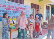 Beras Murah Rp62.500 per Lima Kilogram, Warga Sutera Serbu Mapolsek