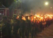 Pawai Obor Taptu Diikuti Ribuan Peserta, Kota Bukittinggi Menyala