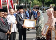 SDN 10 ATTS Kota Bukittinggi Raih Penghargaan Adiwiyata Provinsi Tahun 2025
