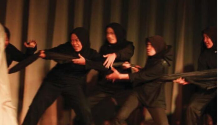 Alek Teater 9 Diakhiri Pengumuman Pemenang Kategori