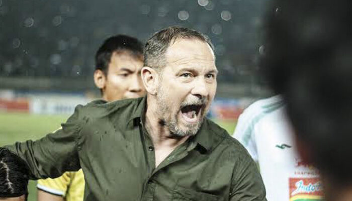 Dejan Antonic Resmi Nahkodai Semen Padang FC: Apakah Kabau Sirah Bisa Bangkit