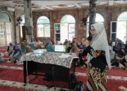 Dosen Poltekkes Edukasi Kader Posyandu di Nanggalo