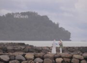 Remaja 17 Tahun Terseret Ombak Di Pantai Padang, Tim SAR Bergerak di Tengah Gelapnya Malam