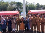 Pemko Bukittinggi Serahkan Buku Tabungan dan KKS bagi Penerima Bantuan Sosial