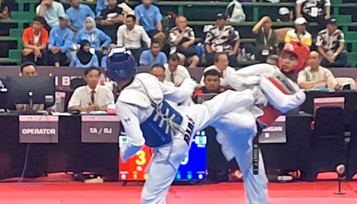 Genta Al Gifari Buat Kontingen Sumbar Pacah Talua di PON Bela Diri