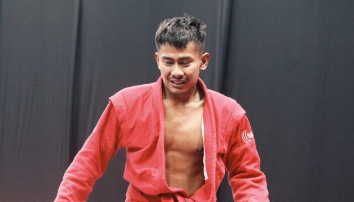 Yusril Mahendra Pekerja Serabutan yang Harumkan Nama Sumbar