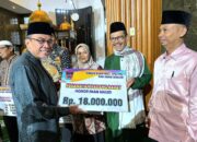 Usai Serahkan Dana Operasional, Wawako Ajak Masyarakat Sukseskan Smart Surau