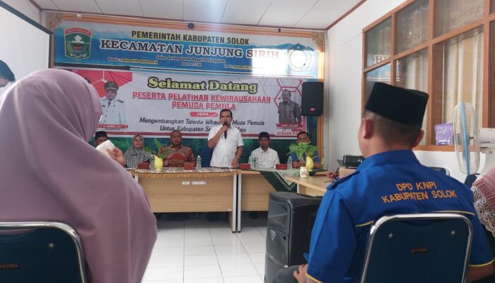 Masyarakat Kabupaten Solok Didorong Berwirausaha Secara Mandiri