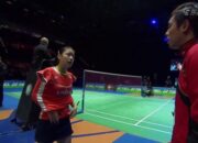 Pebulutangkis Putri Jepang Ini Bikin Kagum, Ganti Baju di Pinggir Lapangan