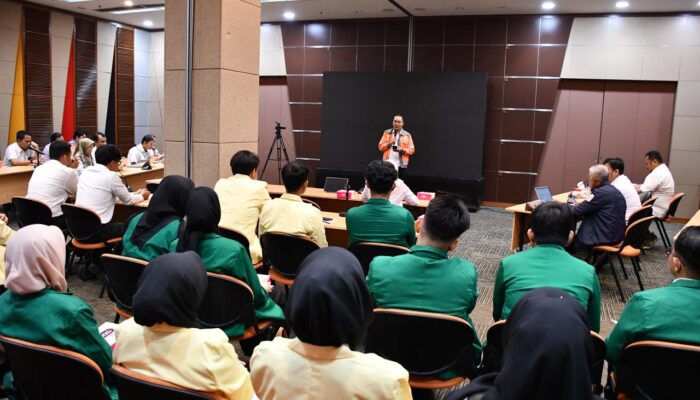 Dukung Program Pemerintah, PT Semen Padang Terima 30 Peserta Magang