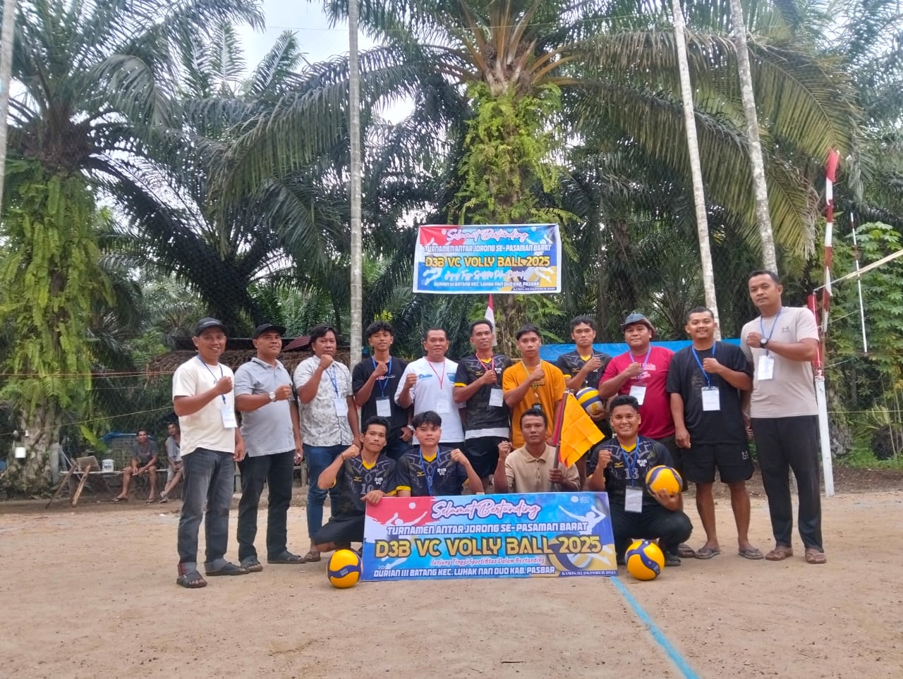 Turnamen Volly D3B Cup 1 Pecah, Family Enam Koto Utara Raih Juara, Sorak Sorai Warga Gegap Gempita di Durian Tiga Batang