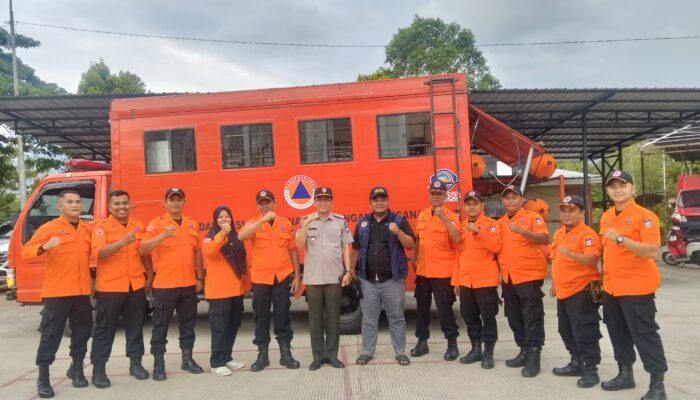 BPBD Padang Kirim 11 Personel Andalan, Siap Perkuat Garda Terdepan Penanggulangan Karhutla di Lima Puluh Kota!