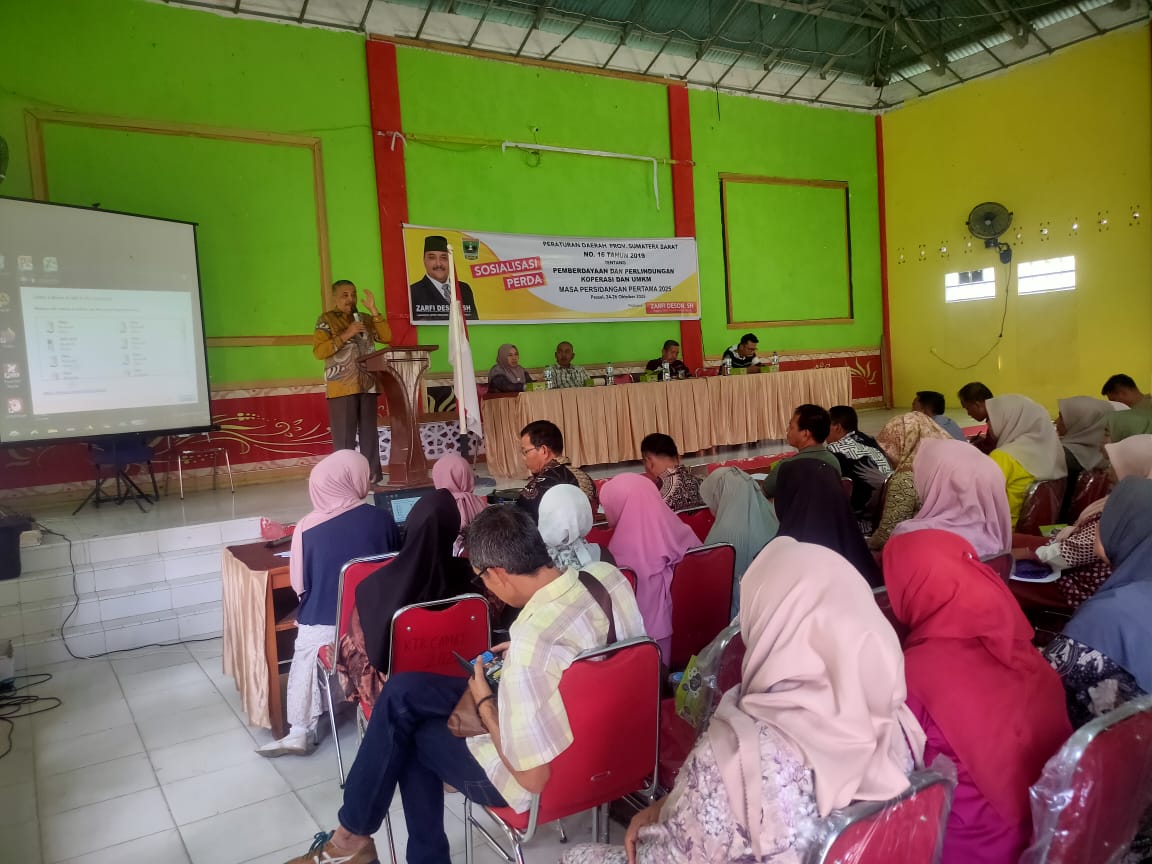 Zarfi Deson Sosialisasikan Perda Pemberdayaan Koperasi dan UMKM Ingatkan Pengurus Agar Hindari Masalah Hukum