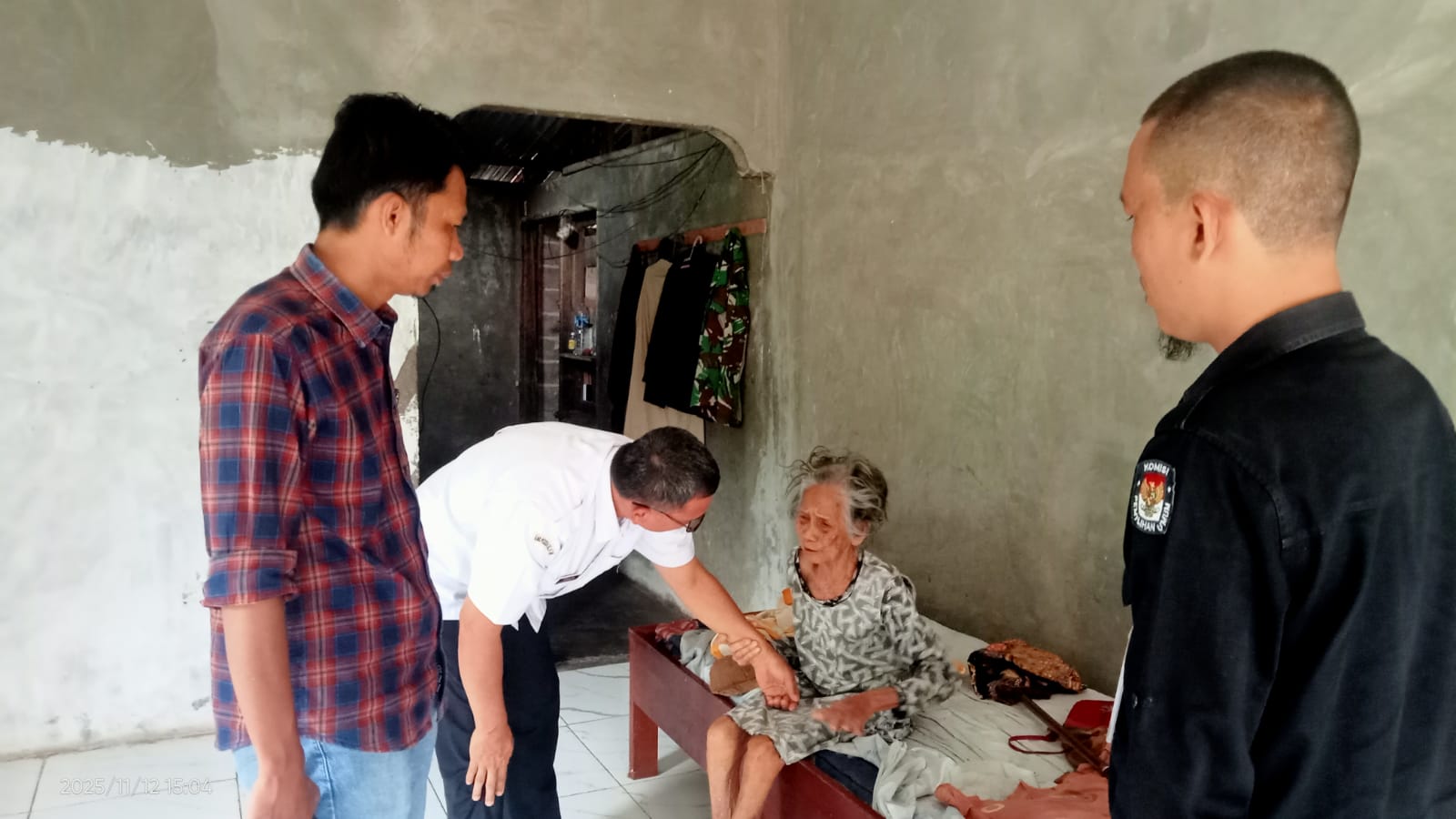 Bawaslu Pessel Temukan Pemilih Berusia 102 Tahun Saat Awasi Coktas PDPB