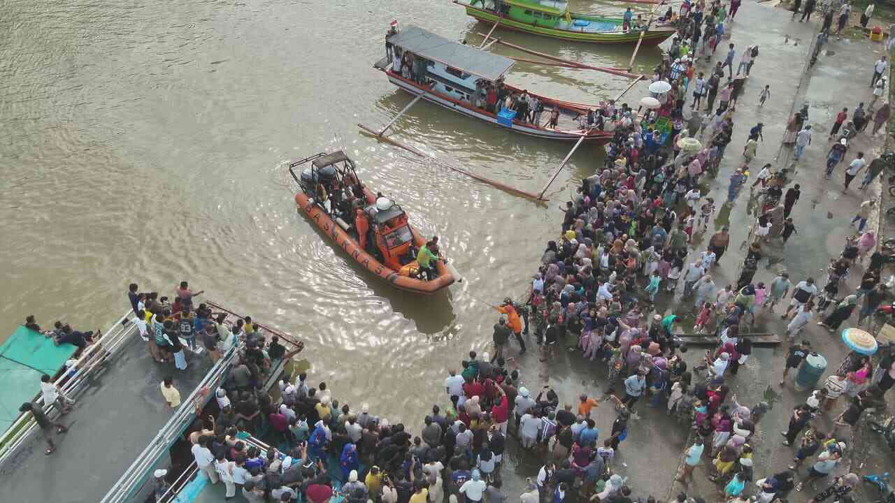 Drama Pencarian di Laut Pasaman Barat! Kapal Nelayan Hilang Kontak Ditemukan Selamat, Operasi SAR Resmi Diusulkan Ditutup