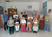 “Dari Posyandu ke Pemberdayaan Ekonomi: Forum Nagari Padang Besi Salurkan Bantuan CSR PT Semen Padang untuk Warga”