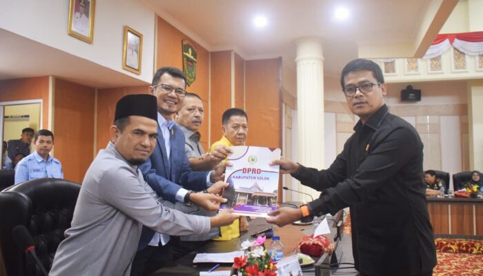 DPRD Kabupaten Solok Sahkan  Ranperda APBD