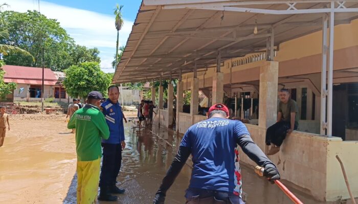 Seluruh Armada Damkar dan DLH Diturunkan Bersihkan Padang